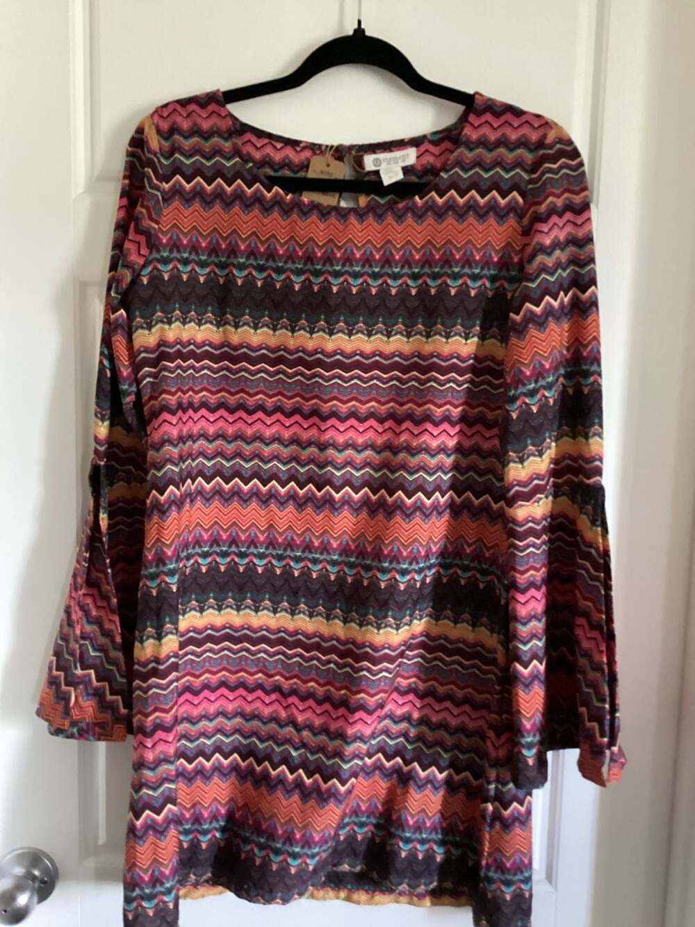 Element Split Bell Sleeve Aztec Print Dress Medium